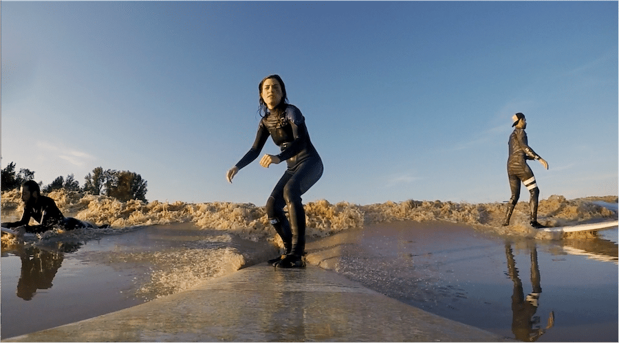 Surfer le mascaret à plusieurs